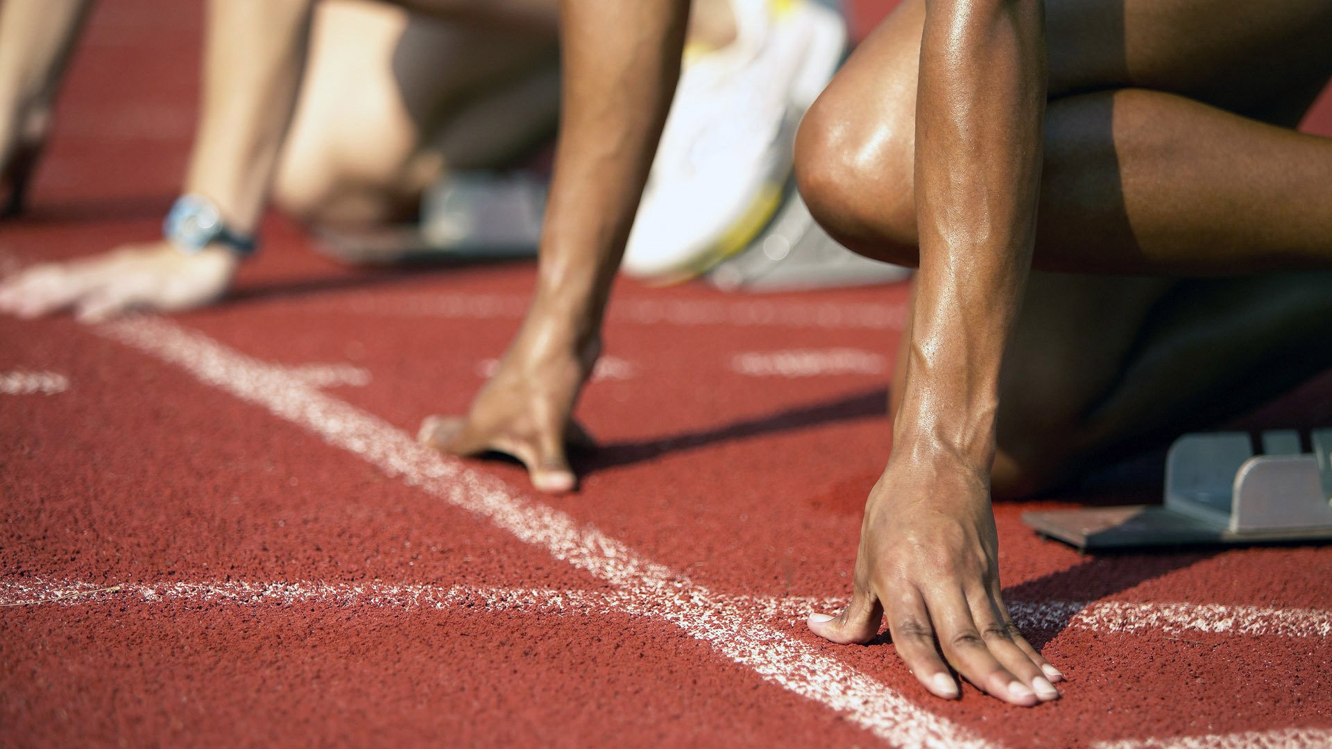 中国篮球教练员职业发展路径优化研究，篮球教练发展空间